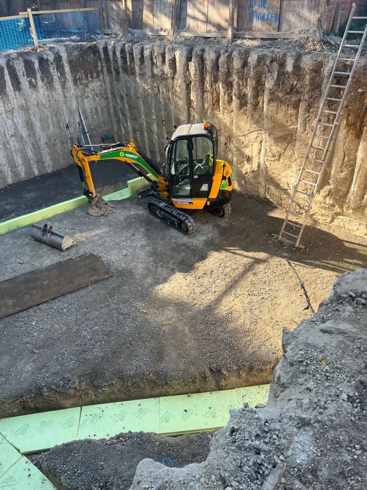 basement-conversion-london-digging-stage1.jpg