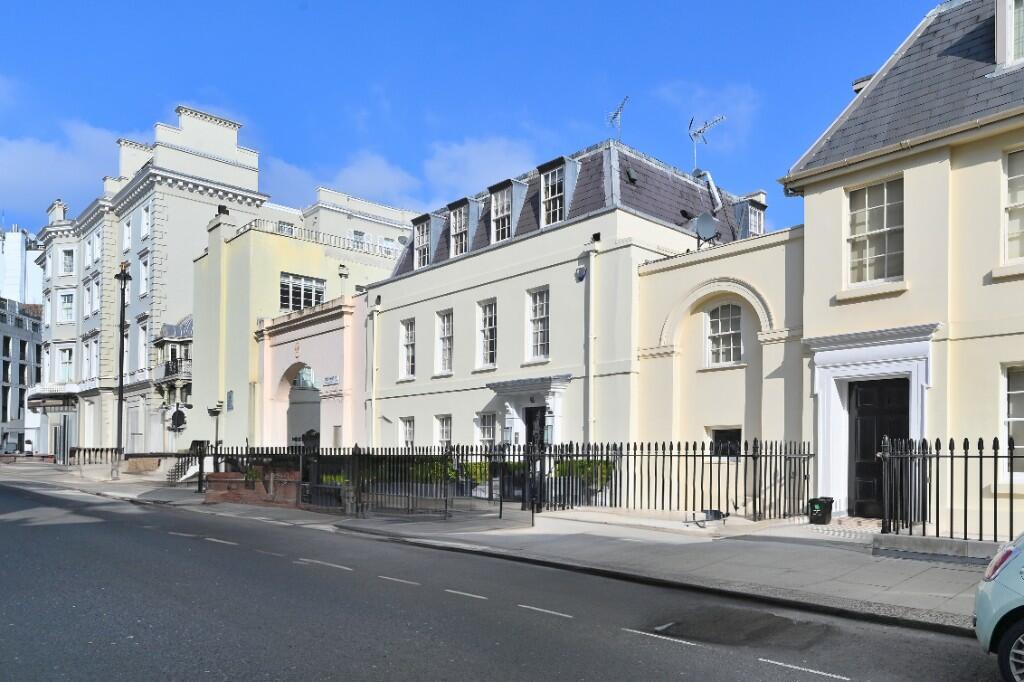 basement-conversion-belgravia-exterior.jpeg